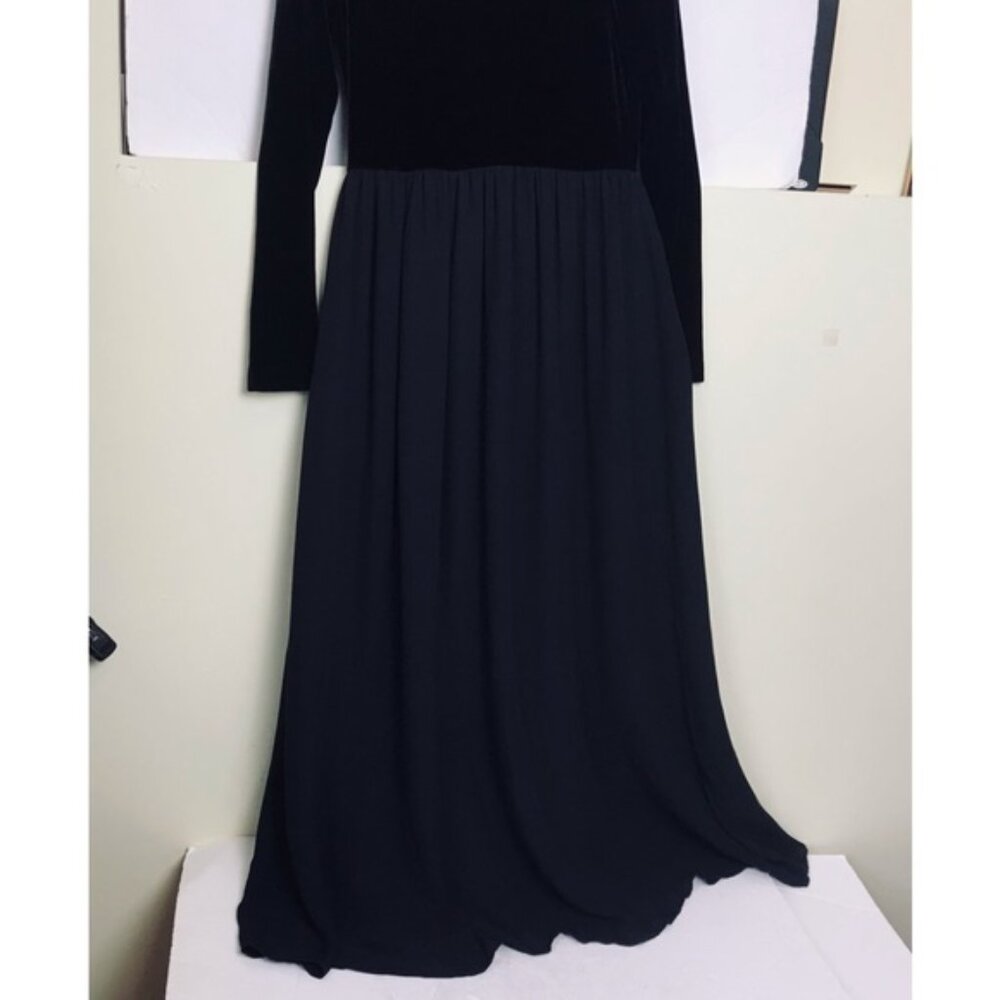 Laura Ashley Vintage NEW Velvet Silk Boho Maxi Dress Scoop Neck Full Skirt Long - Picture 11 of 16